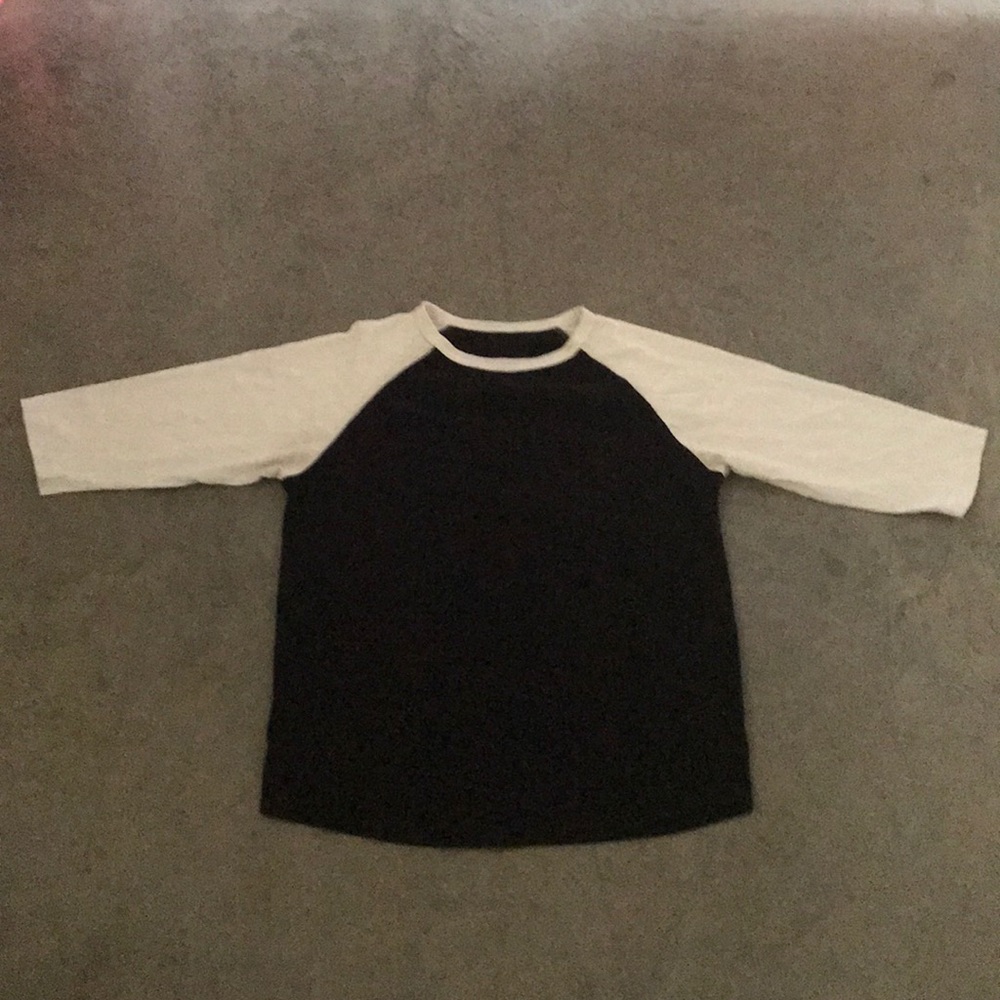 Black and white T-shirt